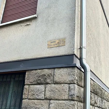 Casa de hóspedes R & R - Private With Shared Bathroom Marghera