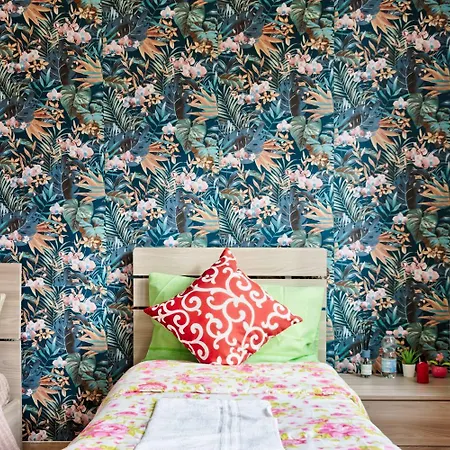 Gasthof R & R - Private With Shared Bathroom