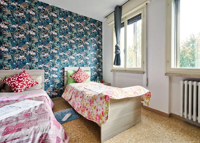 Gæstehus R & R - Private With Shared Bathroom Marghera